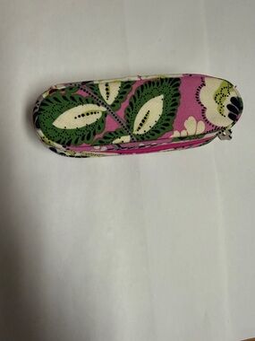 NWOT Vera Bradley Priscilla Pink Retired Floral Zip Small Glasses Optical Case